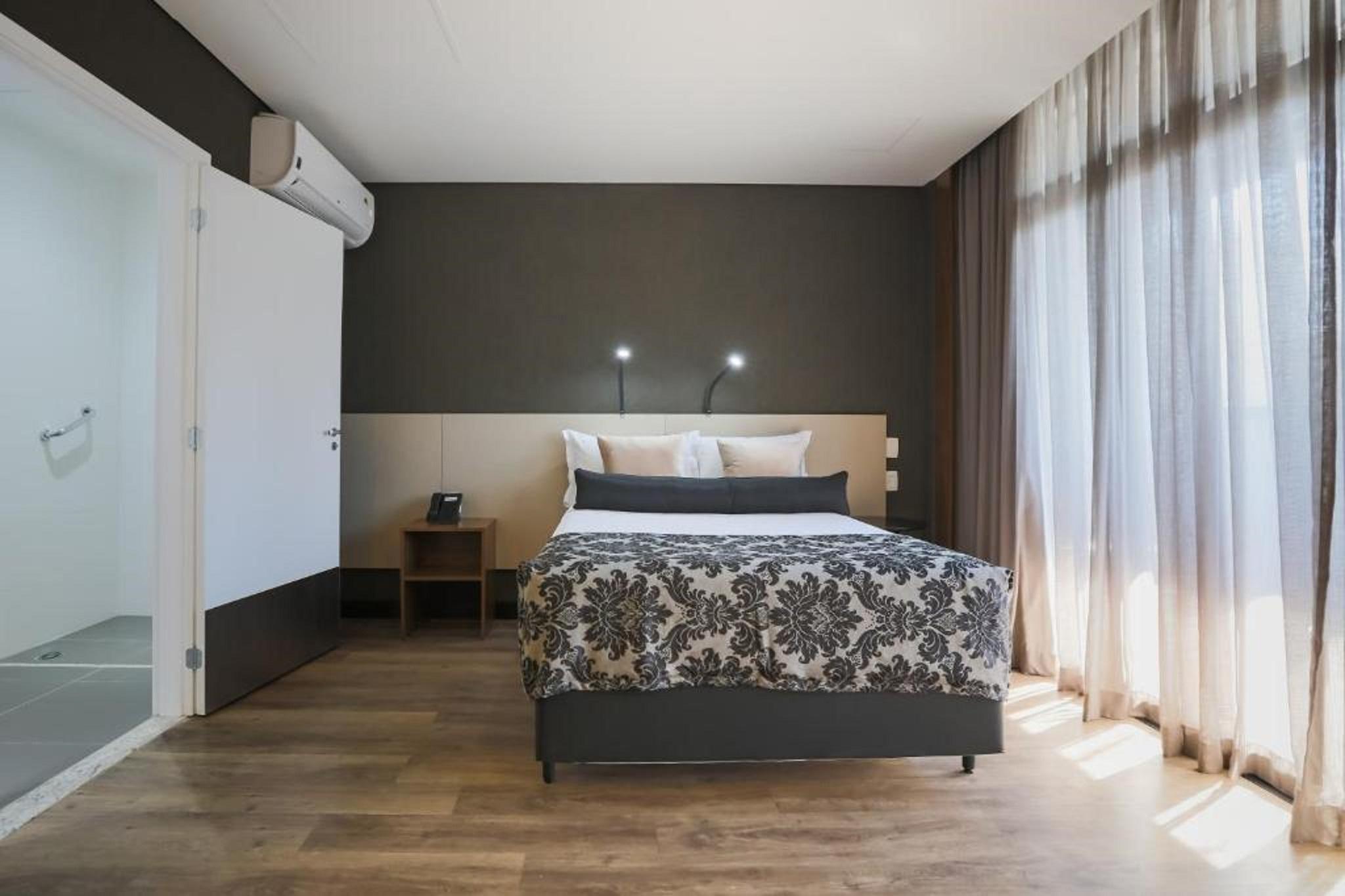 Ramada Hotel & Suites Οσάσκο Εξωτερικό φωτογραφία