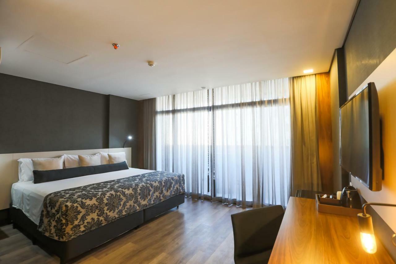 Ramada Hotel & Suites Οσάσκο Εξωτερικό φωτογραφία