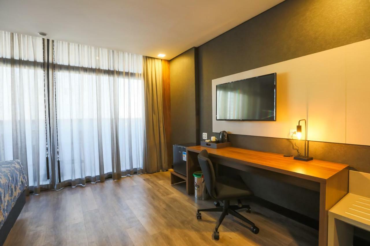 Ramada Hotel & Suites Οσάσκο Εξωτερικό φωτογραφία